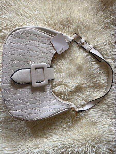 Sac à bandoulière élégant