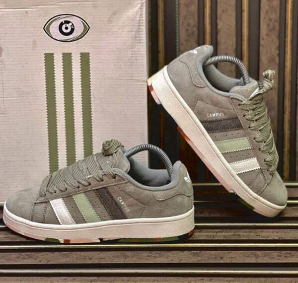 Adidas campus