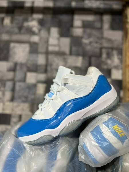 Air Jordan 13