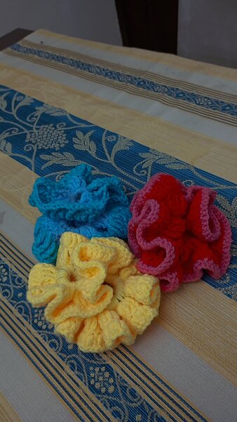 Chouchous colorés crochetés