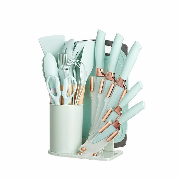 19 pieces set comes with silicon laddles, knives, chopping boards and laddle holder available as seen.