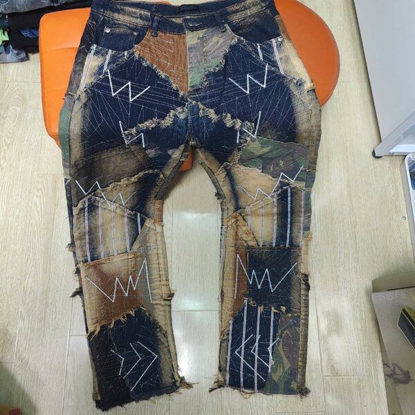 Baggy jeans