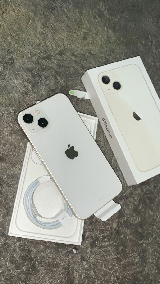 iPhone 13