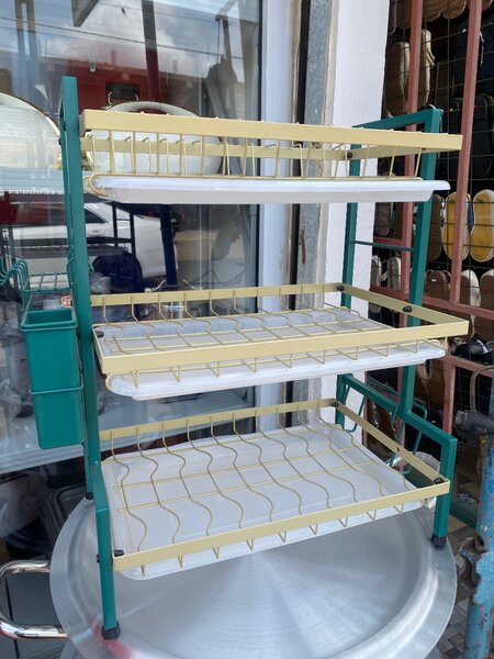 Dish rack