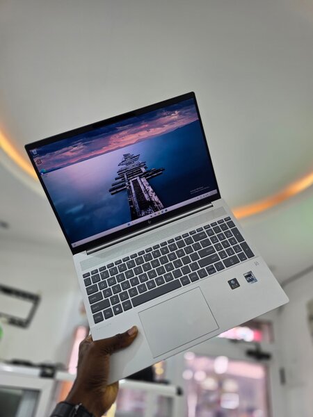 Laptop hp