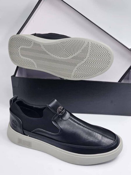 Fashion shoes