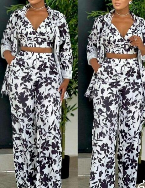 Tenue deux pièces fleurie femme