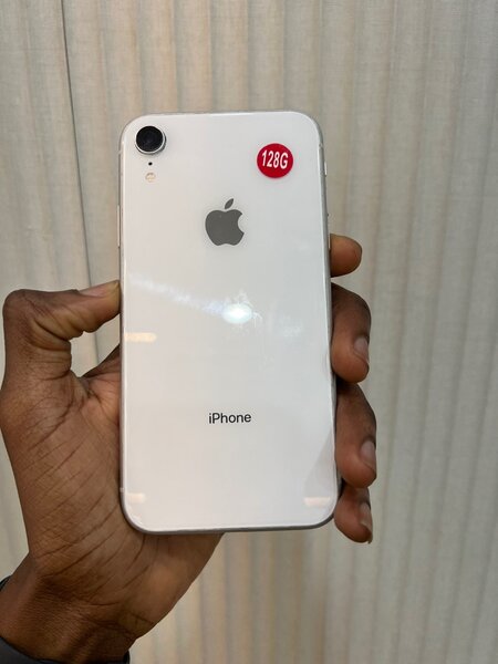 iPhone XR 128gig