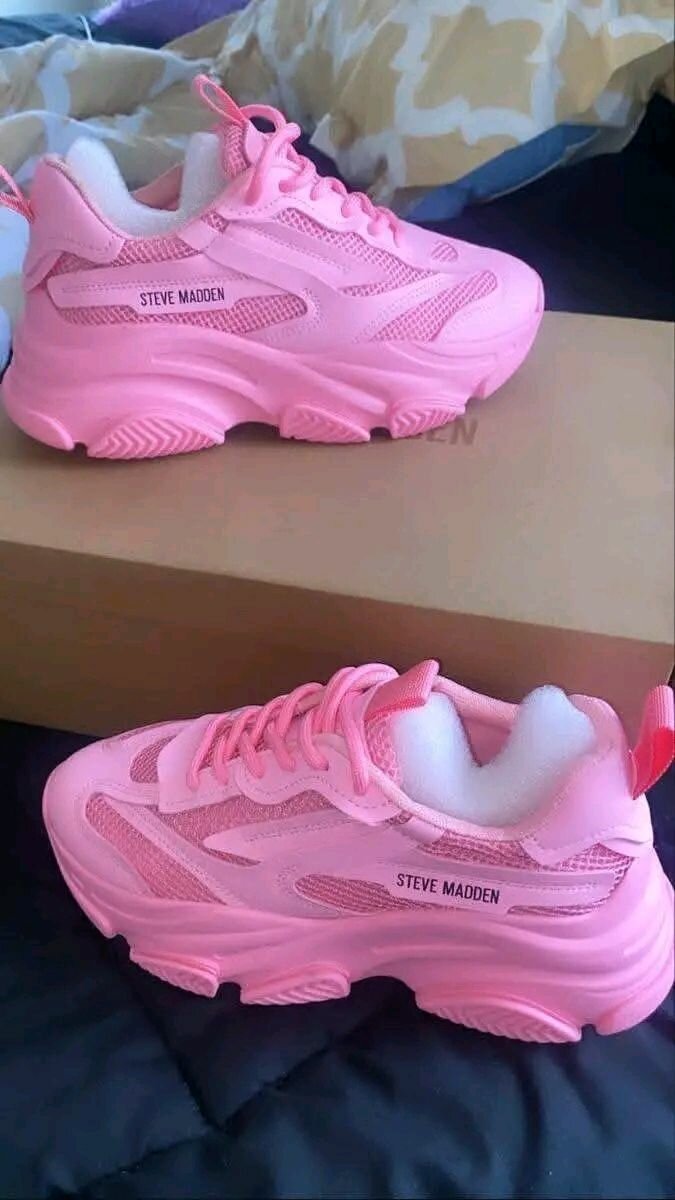 Sneakers colorées tendance
