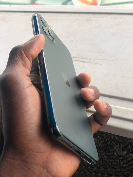 iPhone 11 Pro Max