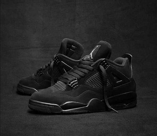 Nike Jordan rétro 4 black