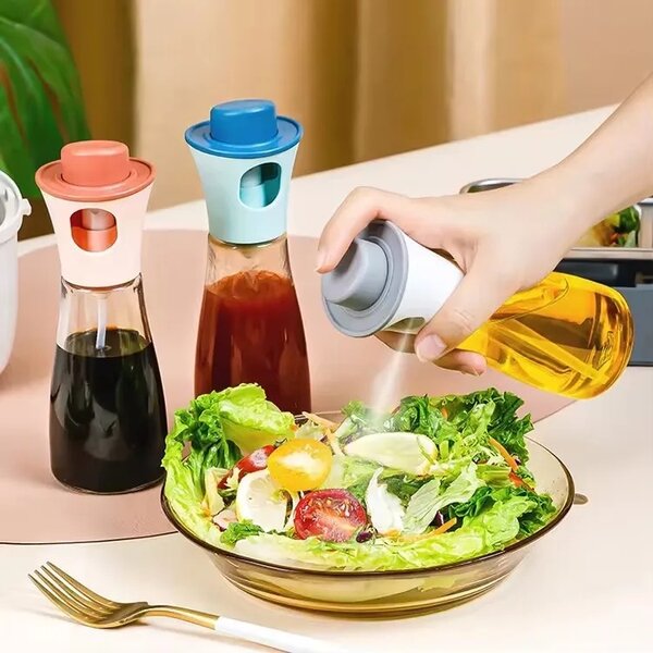 Oil spray bottle