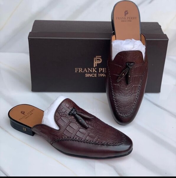 Half shoes