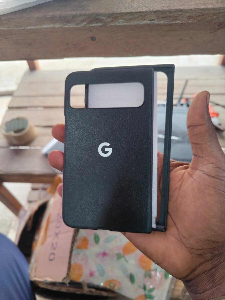 Google FOLD fouro