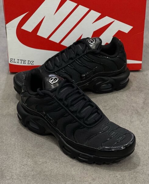 Nike Sneakers Noires Unisexes