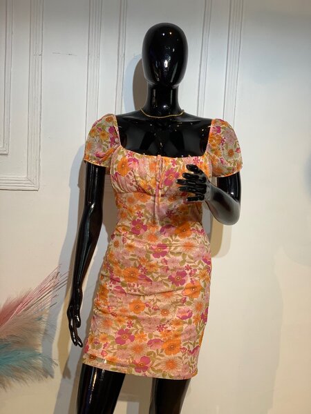 Short dress