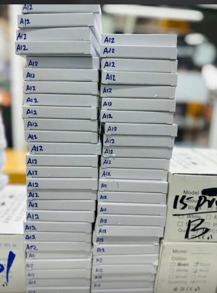 Vente décrans de téléphone et réparation