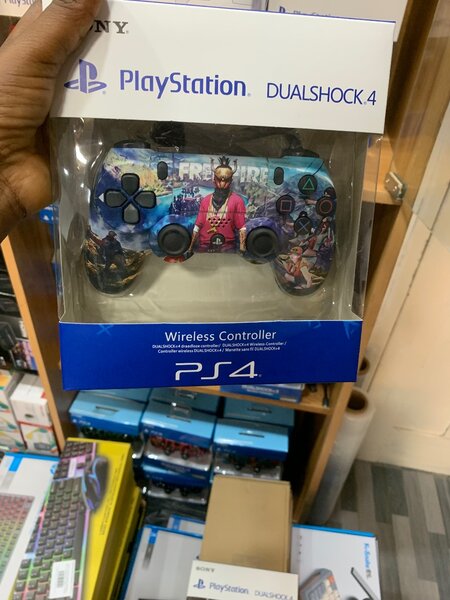 FreeFire PlayStation 4 Controller