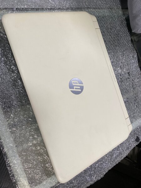 ORDINATEURS PORTABLE HP