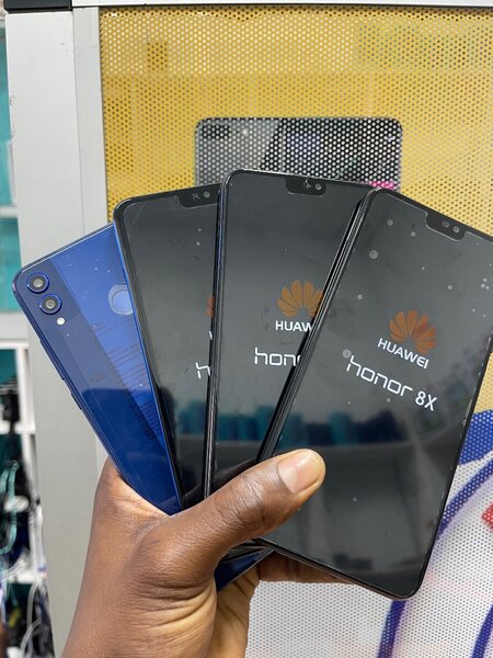 Huawei 8X