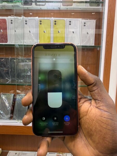 iPhone XR