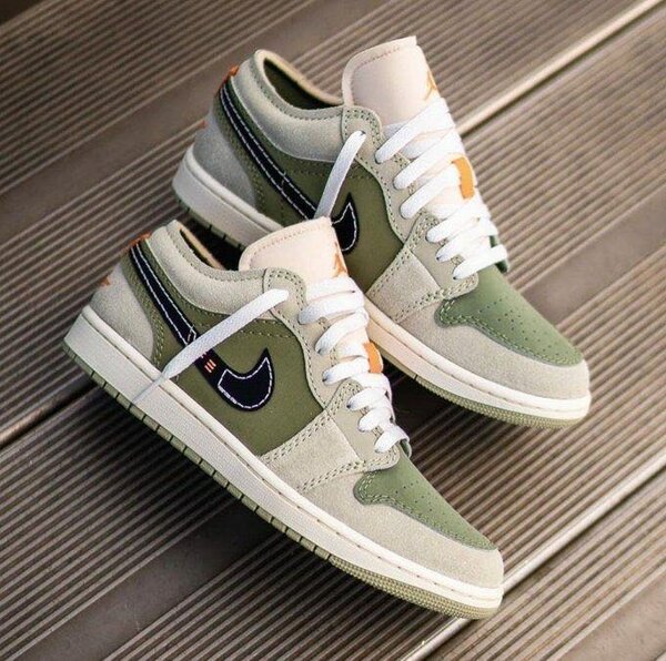 Air Jordan Retro 1 low
