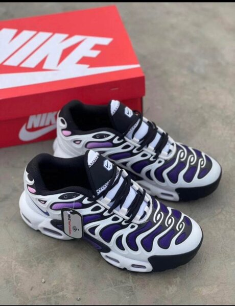 Nike TN
