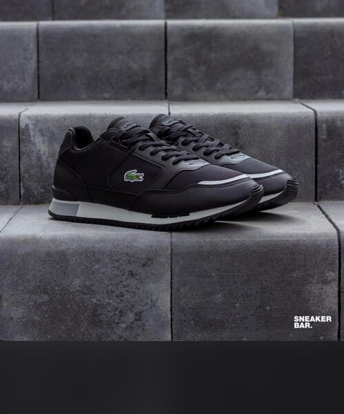 Chaussures de sport élégantes Lacoste