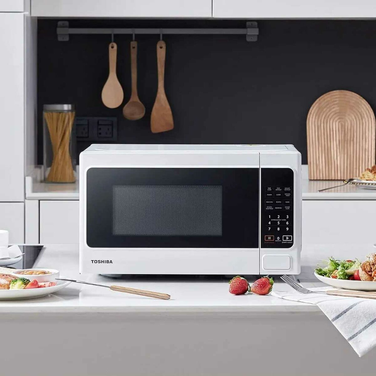 20L Toshiba Microwave