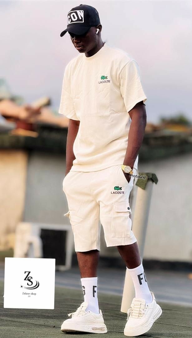 Tenue décontractée Lacoste