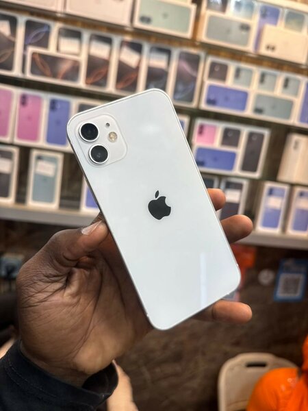 iPhone 12