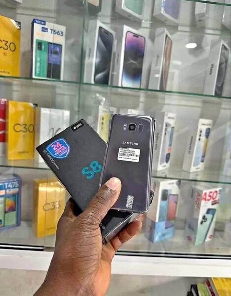 Samsung S8 Smartphone