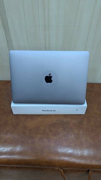 MacBook Air 2020