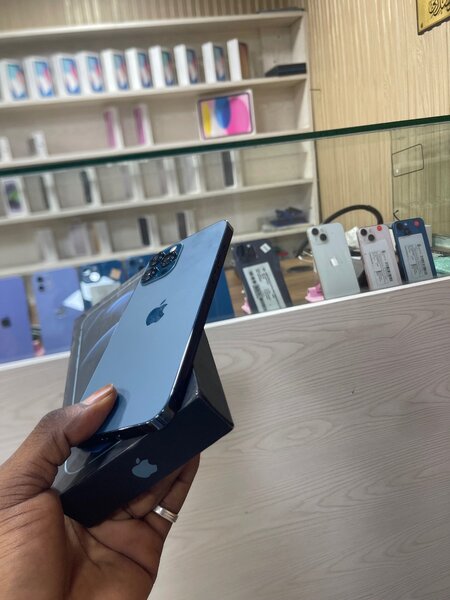 IPHONE 12 PRO MAX