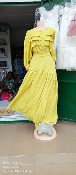 Complet jupe jaune