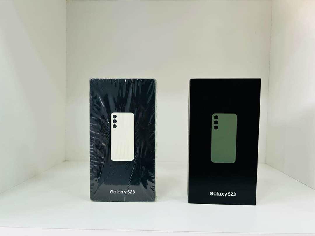 SAMSUNG GALAXY S23