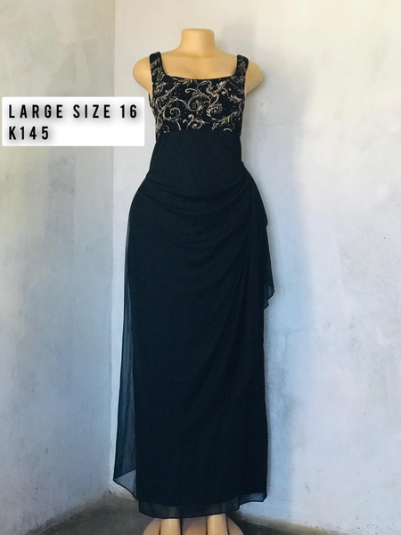 Robe noir