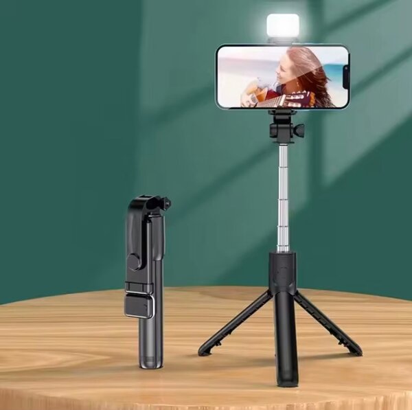 Perche à Selfie avec Trépied