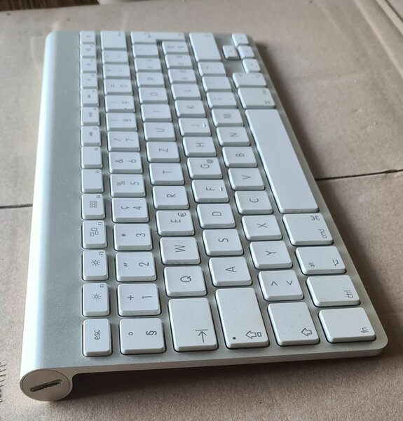 Clavier Apple avec pile