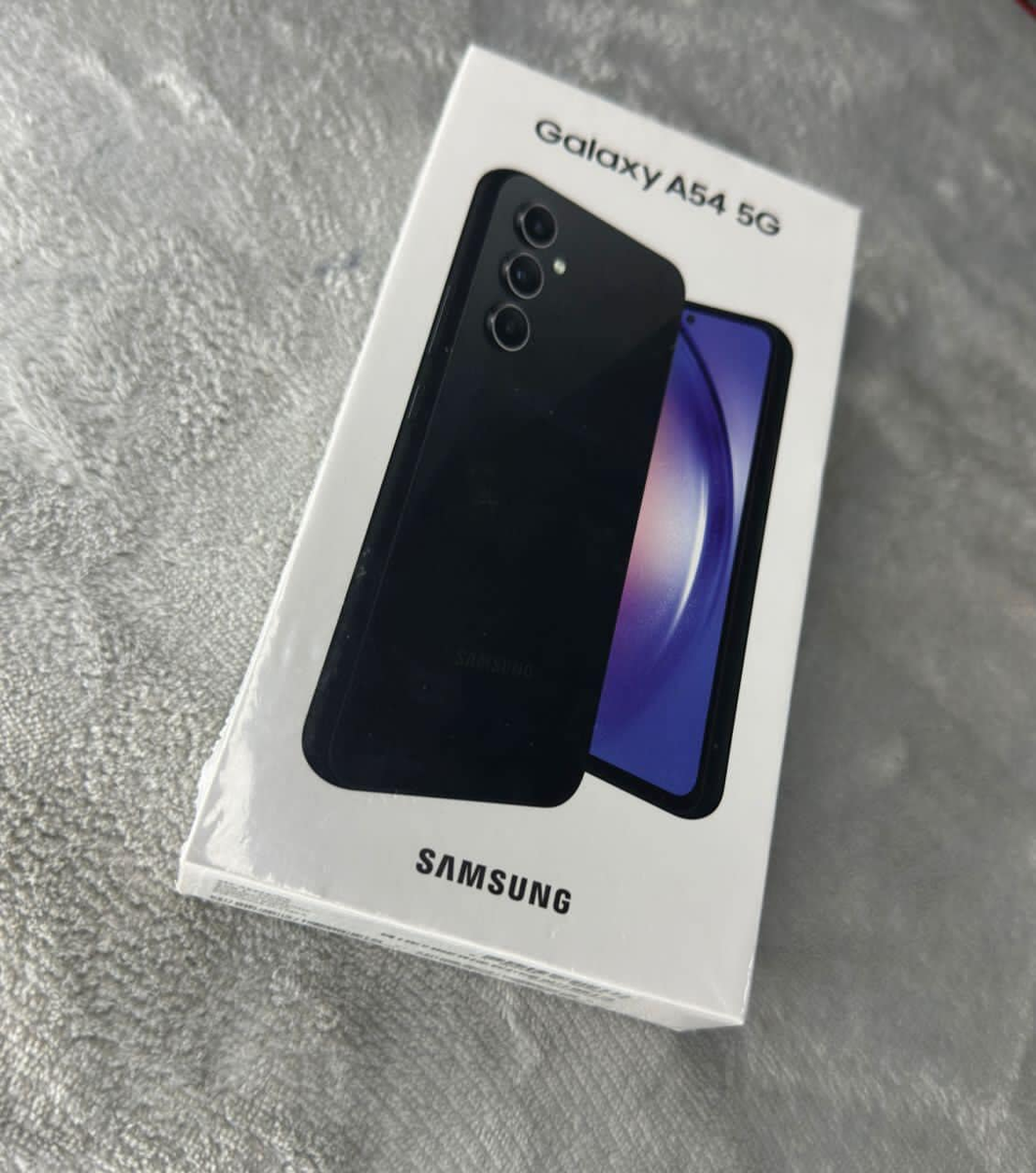 SAMSUNG A54
