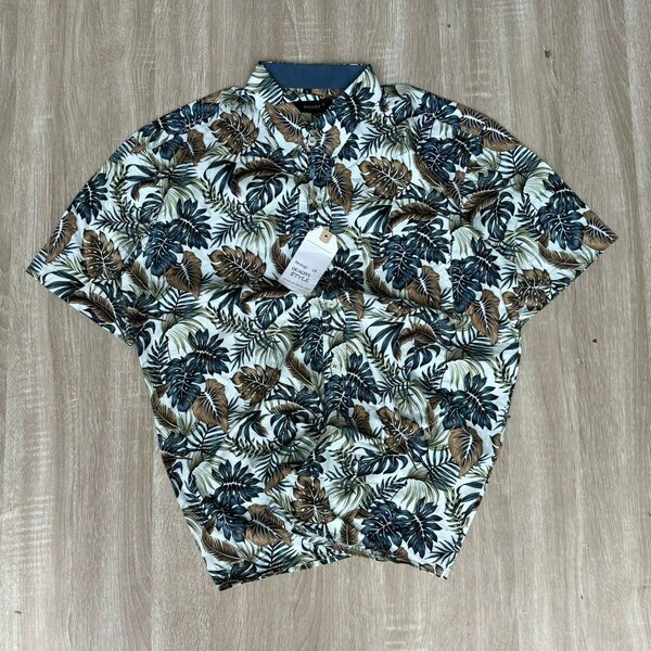 Men button shirts