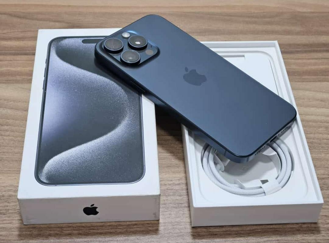 iPhone 15 pro Max 256gb