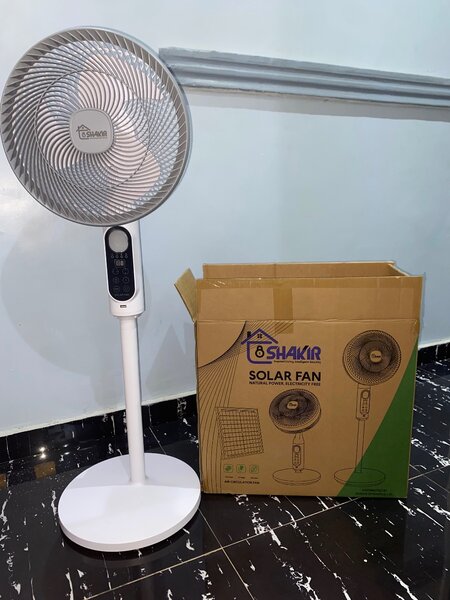 Solar standing fan
