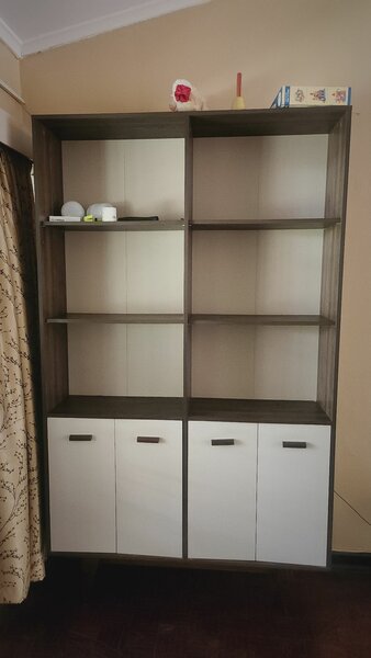 Display cabinet