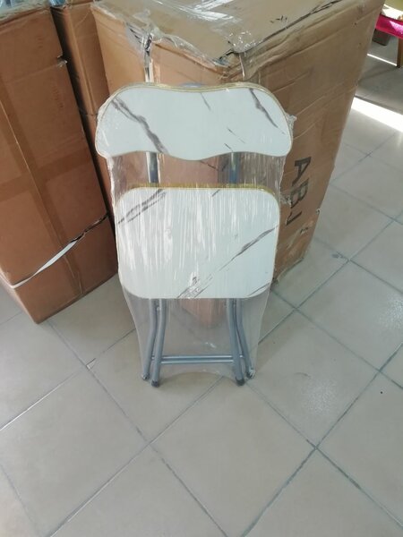 Chaise en bois