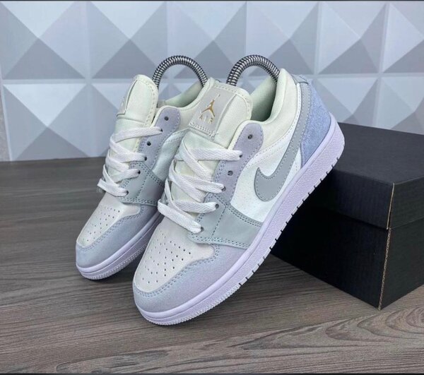 Nike