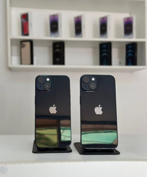 iPhone 13