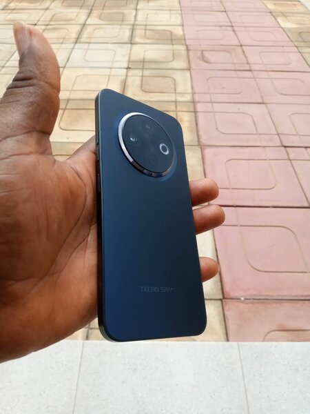 Tecno spark 30c