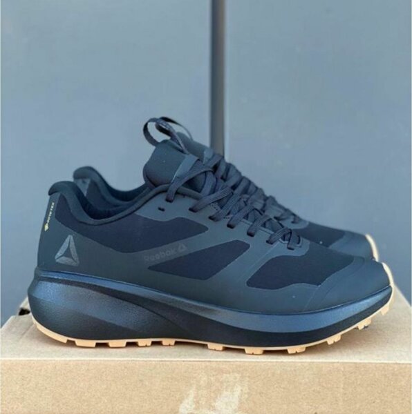 Fashion sneakers