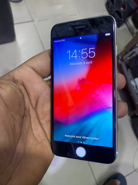 iPhone simple 32GB
